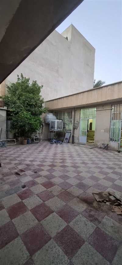 ویلایی کلنگی درب حیاط کوچه پلیس +۱۰ نهضت
