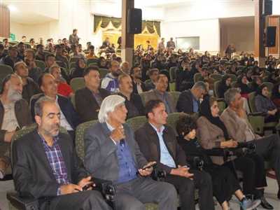 مصاحبه با دبیر علمی همایش گردشگری و هویت ملی دانشگاه آزاد کازرون