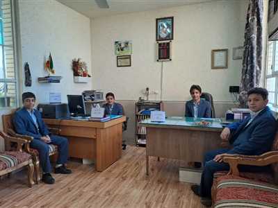 دبیرستان هوشمند مفید دوره اول