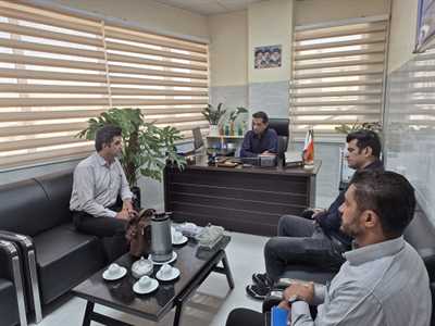 نشست سرپرست شبکه بهداشت و درمان کازرون با رئیس هیات ورزش‌های همگانی شهرستان با محوریت توسعه فرهنگ سلامت