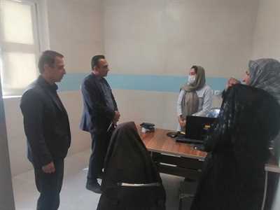 بررسی شیوه ارایه خدمات سلامت در یکی از مراکز خدمات جامع سلامت شبانه روزی از سوی معاون بهداشت شبکه بهداشت و درمان کازرون