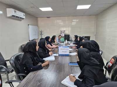 نشست هم اندیشی اجرای برنامه های هفته ملی جمعیت در شبکه بهداشت و درمان کازرون