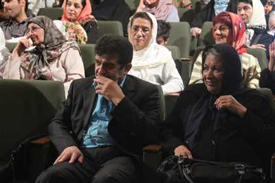 مراسم اعطاء ششمین نشان باستان شناسی دکتر عزت الله نگهبان