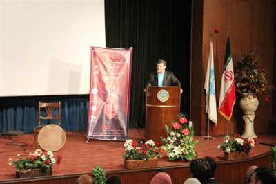 مراسم اعطاء ششمین نشان باستان شناسی دکتر عزت الله نگهبان