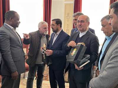 سفیر ساحل عاج در کازرون بهمن ماه 1403