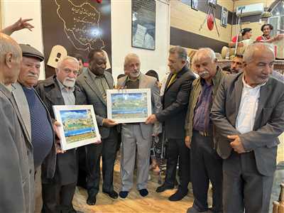 حضور سفیر ساحل عاج در سالن کشتی و زورخانه مولای متقیان کازرون