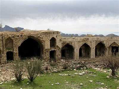 کاروانسرای میان کتل