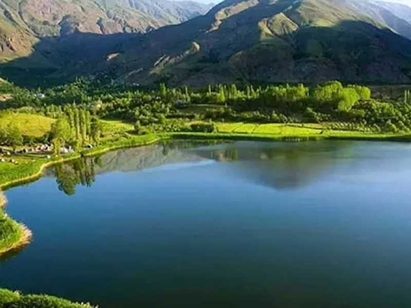 دریاچه پریشان کازرون