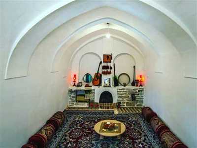 اقامتگاه بوم گردی بیشاپور- کازرون